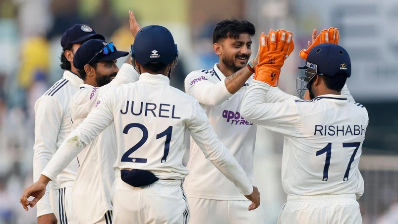 गुवाहाटी टेस्ट में भारत पर हार और क्लीन स्वीप का खतरा, 549 रन के पहाड़ जैसे लक्ष्य के सामने भारतीय बल्लेबाज़ बिखरे