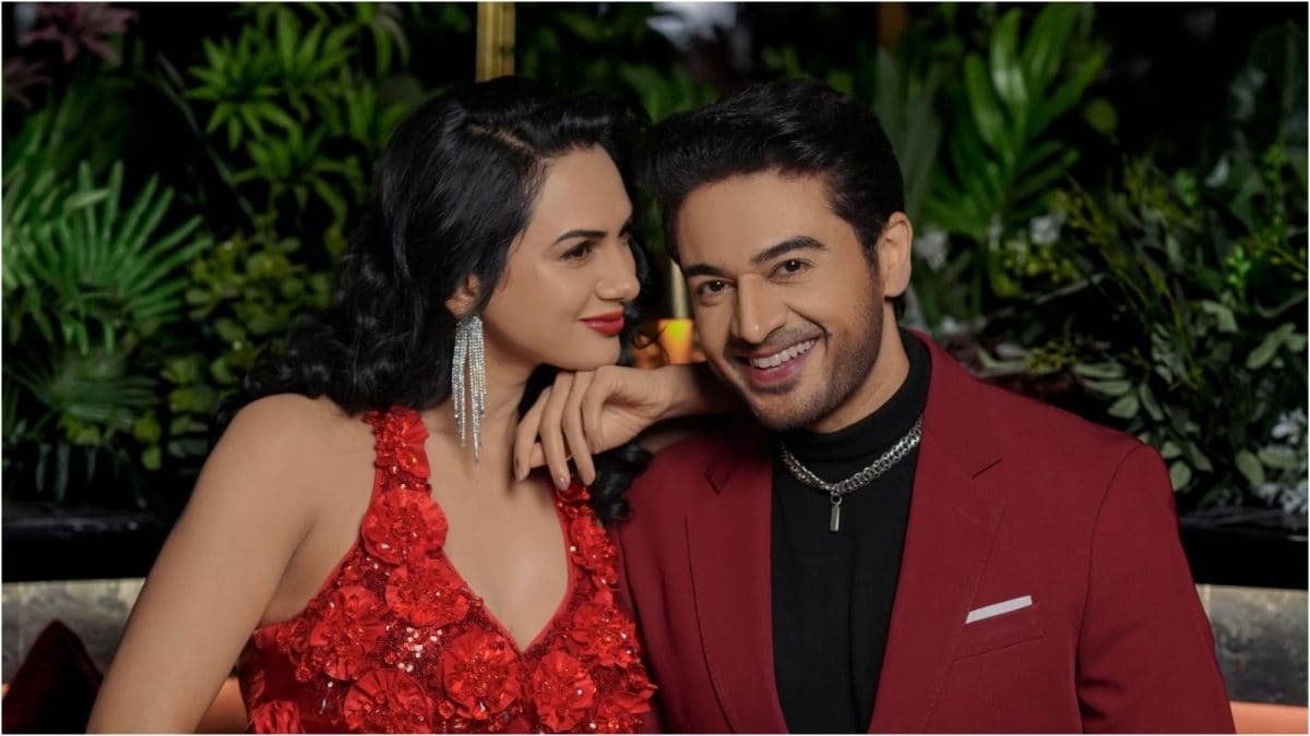 गौरव खन्ना-अकांक्षा चमोला में अनबन की अफवाहें खत्म! आकांक्षा ने दी बड़ी गुड न्यूज, ट्रोलिंग पर भी दिया मजेदार जवाब