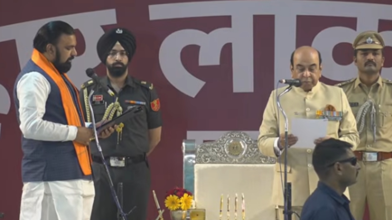 बिहार में अब सम्राट राज, प्रदेश के 24वें सीएम बने, लोकभवन में विजय चौधरी-बिजेंद्र प्रसाद ने ली डिप्टी सीएम पद की शपथ