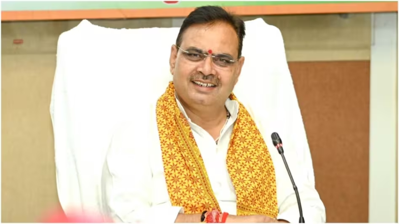 भ्रष्टाचार पर CM भजनलाल शर्मा का बड़ा एक्शन, 1 IAS समेत 103 अधिकारी निलंबित, 11 अधिकारियों की रोकी पेंशन