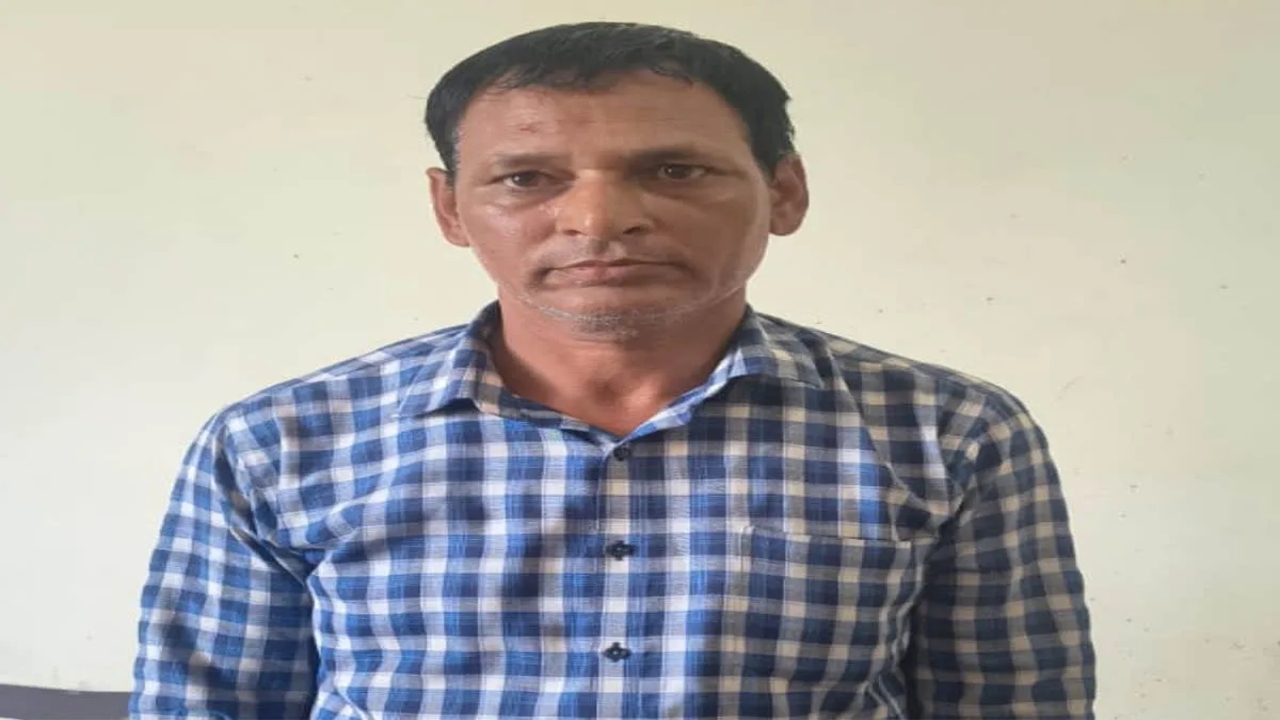 धौलपुर में ACB की बड़ी कार्रवाई, कनिष्ठ लिपिक 25000 की रिश्वत लेते अरेस्ट, जानें कैसे किया ट्रैप?