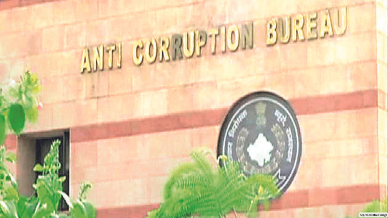 ACB का ताबड़तोड़ एक्शन, नीमराणा में पटवारी को 4500 की रिश्वत लेते दबोचा