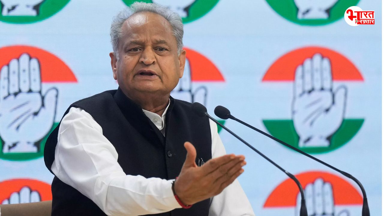 ना पानी, ना डॉक्टर ना सुशासन...गहलोत की भजनलाल सरकार पर करारा प्रहार, पूछा- कहां है विकास 